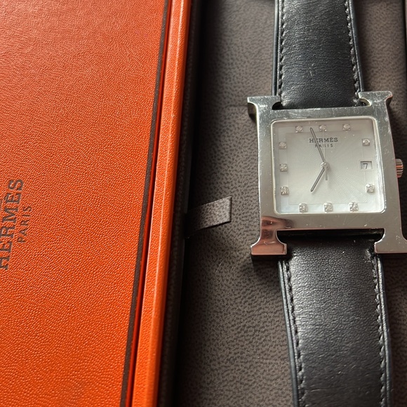 Hermes diamond watch - Picture 3 of 3